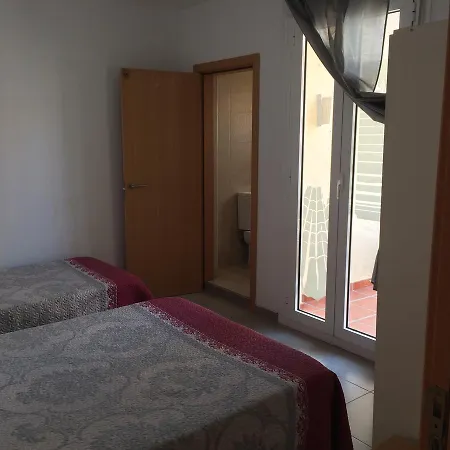 Turisticos Sant Boi Apartamento *